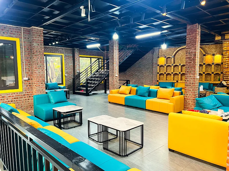 S-Trip Việt Nam